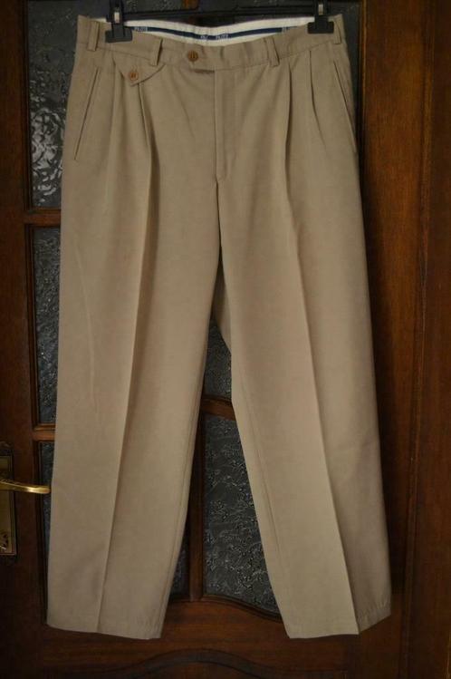 Gekleede broek beige 44, Vêtements | Hommes, Pantalons, Comme neuf, Taille 46 (S) ou plus petite, Beige, Enlèvement ou Envoi