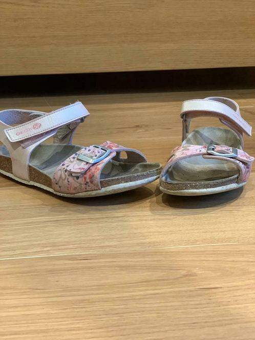 Sandales GEOX fille rose et brillants bon état, Kinderen en Baby's, Kinderkleding | Schoenen en Sokken, Gebruikt, Overige typen