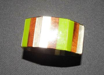 Armband met parelmoer en hout