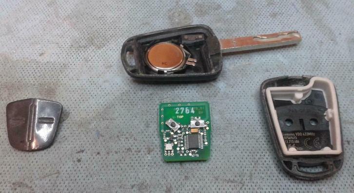 Réparation Clef OPEL verrouillage, Autos : Pièces & Accessoires, Électronique & Câbles, Opel, Renault, Utilisé, Enlèvement ou Envoi