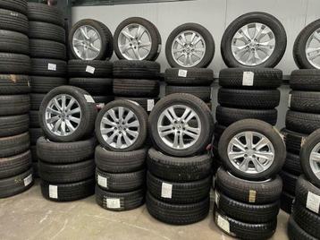 Liquidation Kit alu 5x114 Honda d origine neuf et état neuf, Enlèvement ou Envoi, Pneu(s)