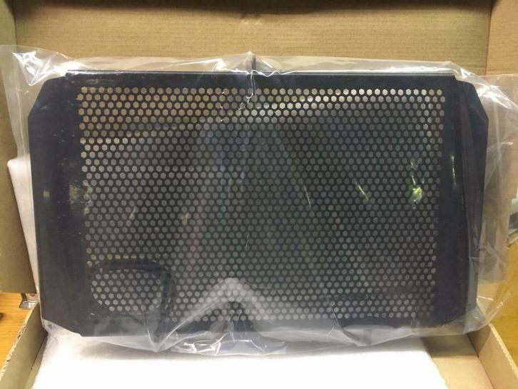 Radiatorgrill Kawasaki Versys 100% Nieuw! oomoto neerpelt, Motoren, Onderdelen | Kawasaki, Nieuw, Ophalen of Verzenden