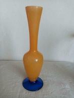 Vase  soliflore  en verre  soufflée Murano   70s (23.50cm), Enlèvement ou Envoi
