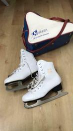 Ijsschaatsen, maat 36 + (vintage) schaatstas., Sports & Fitness, Patinage, Autres marques, Patinage artistique, Enlèvement, Utilisé