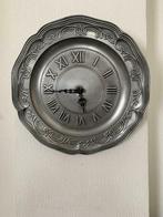 Horloge en étain, Zo goed als nieuw