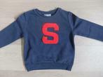 JBC - Blauwe sweater met letter S. Maat 92-98, Comme neuf, Pull ou Veste, Garçon, Enlèvement ou Envoi