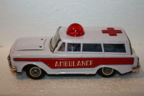 Vintage Blik - MF111 Amerikaanse Ambulance - Prachtige staat, Hobby en Vrije tijd, Modelauto's | Overige schalen, Zo goed als nieuw