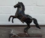 cheval en bronze sur socle en marbre, Antiquités & Art, Art | Sculptures & Bois, Enlèvement ou Envoi
