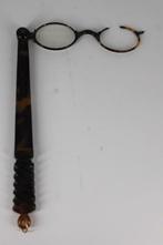 Deux lunettes anciennes à restaurer, Enlèvement ou Envoi