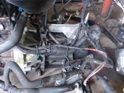 versnellingsbak renault megane 2 1.9DCI 88kw, Auto-onderdelen, Motor en Toebehoren, Renault, Gebruikt, Ophalen of Verzenden