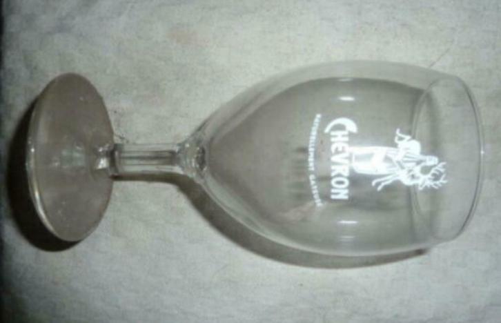 #E glas CHEVRON Naturellement Gazeuse, Verzamelen, Glas en Drinkglazen, Nieuw, Overige typen, Ophalen of Verzenden