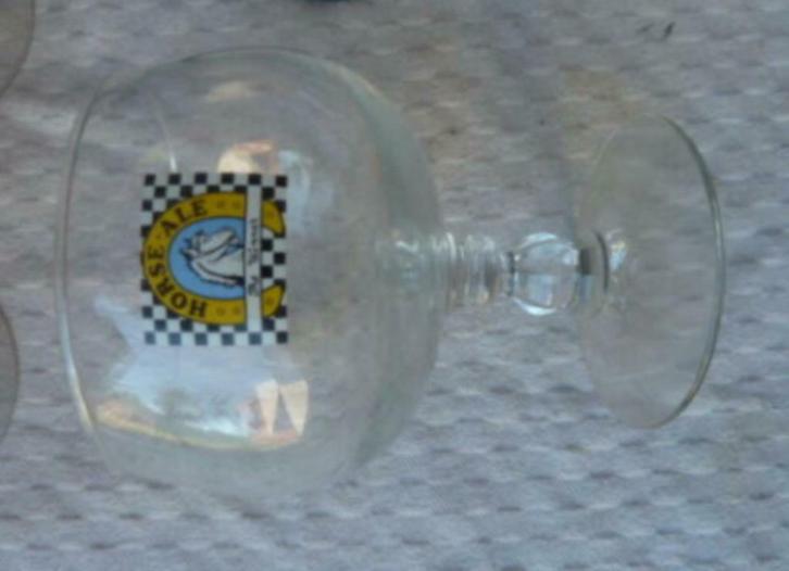#I bier glas HORSE ALE - The Winner , op voet, Verzamelen, Glas en Drinkglazen, Nieuw, Bierglas, Ophalen of Verzenden
