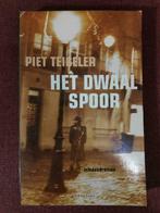 Piet Teigeler - Het dwaal spoor, Ophalen of Verzenden, Zo goed als nieuw