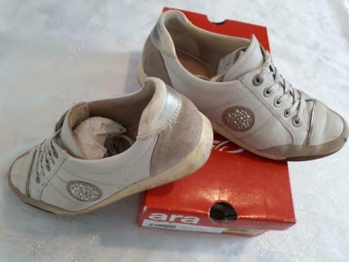 Chaussures femmes ARA blanc gris beige brun brillants 38, Vêtements | Femmes, Chaussures, Porté, Chaussures basses, Blanc, Enlèvement ou Envoi