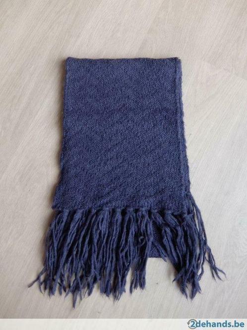 Essentiel - Blauwpaarse sjaal, Kleding | Dames, Mutsen, Sjaals en Handschoenen, Zo goed als nieuw, Sjaal, Ophalen of Verzenden
