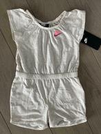 Nike - Playsuit. Maat 2-3 jaar. Nieuw met label, Kinderen en Baby's, Meisje, Nieuw, Ophalen of Verzenden, Jurk of Rok