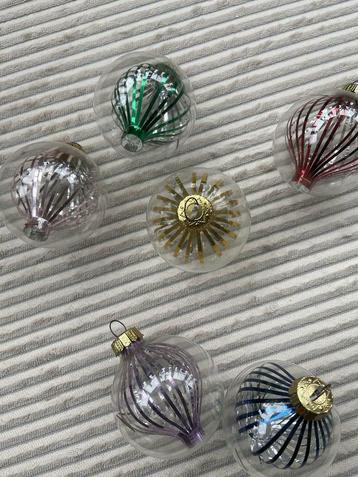 Vintage set kerstballen beschikbaar voor biedingen
