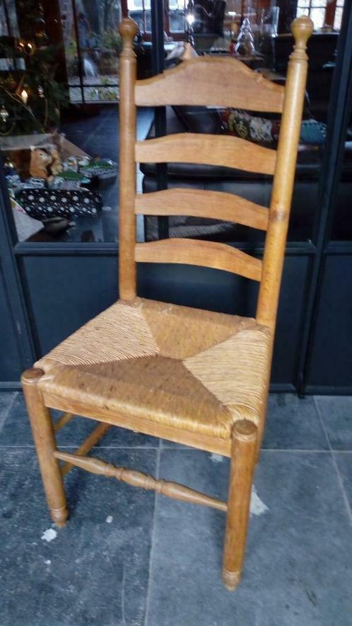 Eiken stoelen 8 gelijke in natuurkleur. Geboend., Huis en Inrichting, Stoelen, Gebruikt, Vijf, Zes of meer stoelen, Hout, Overige kleuren