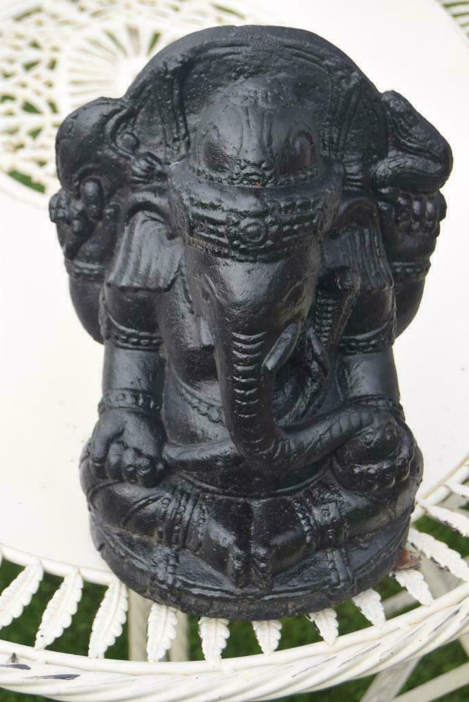 Ganesha in gepatineerde steen, Tuin en Terras, Tuinbeelden, Nieuw, Boeddhabeeld, Steen, Ophalen of Verzenden