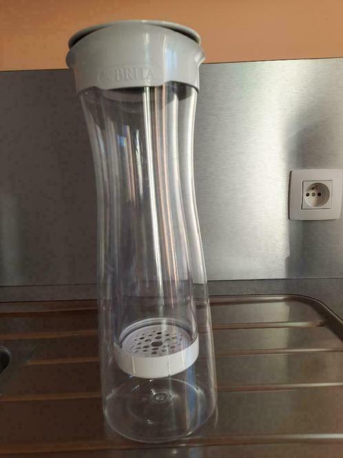Carafe filtre à eau BRITA Graphite 1,3 L, Maison & Meubles, Cuisine | Ustensiles de cuisine, Comme neuf, Enlèvement