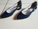 Zeer mooie schoen van twee materialen - Maat 36, Kleding | Dames, Schoenen, Blauw, Schoenen met lage hakken, Zo goed als nieuw