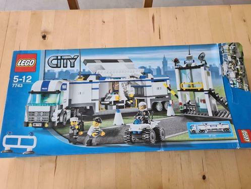 Lego City : Le camion de police 7743, Enfants & Bébés, Jouets | Duplo & Lego, Comme neuf, Lego, Ensemble complet, Enlèvement ou Envoi