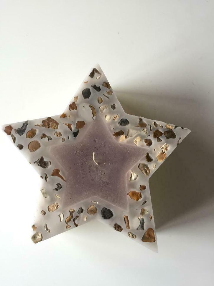 Sierkaars ster, Huis en Inrichting, Woonaccessoires | Kandelaars en Kaarsen, Zo goed als nieuw, Kaars, Minder dan 25 cm, Overige materialen