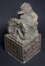 Aziatische kunst - Chinees zegel versierd met 9 draken China, Antiek en Kunst, Ophalen of Verzenden, Koper