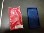 2 coques GSM médion rouge et bleu, Telecommunicatie, Frontje of Cover, Gebruikt