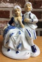 Vintage statuette Delft en porcelaine., Antiquités & Art, Enlèvement ou Envoi