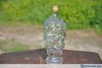 bouteille de verre grappe de raisin
