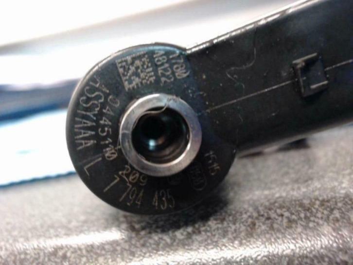 4 injecteurs  0445110209-0986435144 50€ pieces, Autos : Pièces & Accessoires, Moteurs & Accessoires, BMW, Utilisé, Enlèvement ou Envoi