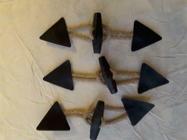 driehoekige leren kikker met stok van 5 cm, Hobby en Vrije tijd, Naaien en Fournituren, Nieuw, Ophalen of Verzenden