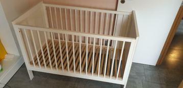 Kinderbed Troll wit 60 x 120 beschikbaar voor biedingen