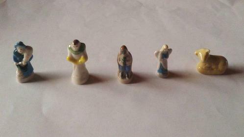 4 fèves en porcelaine - Santons de la crèche