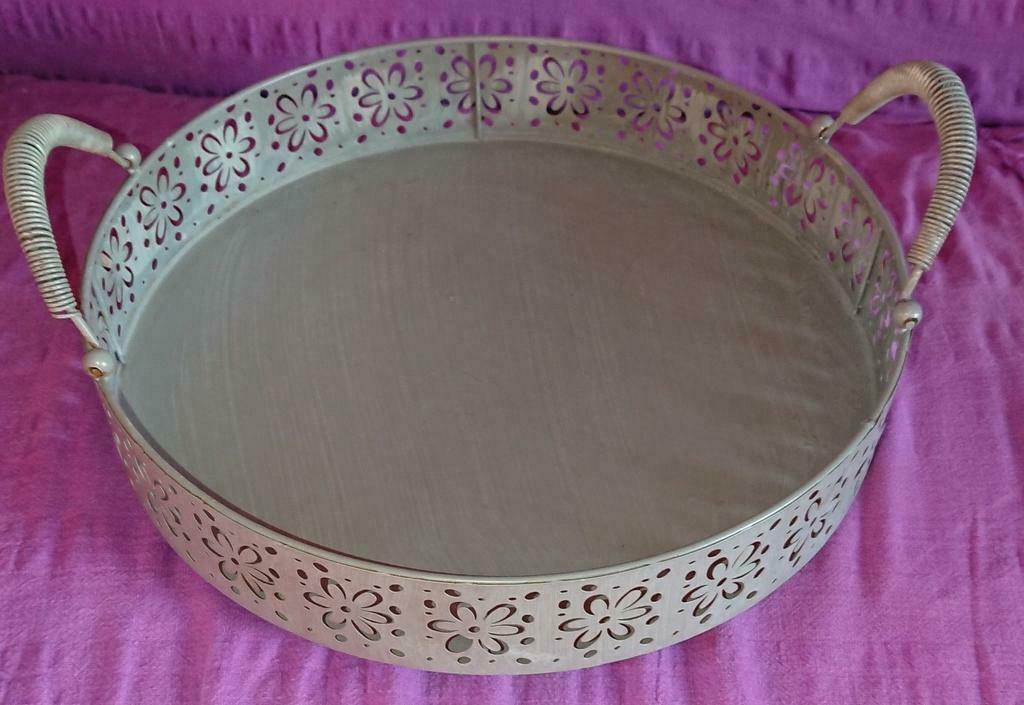 Grand plateau métallique décoré, Enlèvement ou Envoi, Utilisé