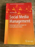 boek Social Media Management Amy Van Looy, Livres, Économie, Management & Marketing, Enlèvement, Utilisé, E-commerce et Internet