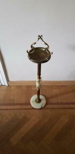 Tres beau cendrier sur pied en onyx et laiton, Antiek en Kunst, Ophalen of Verzenden