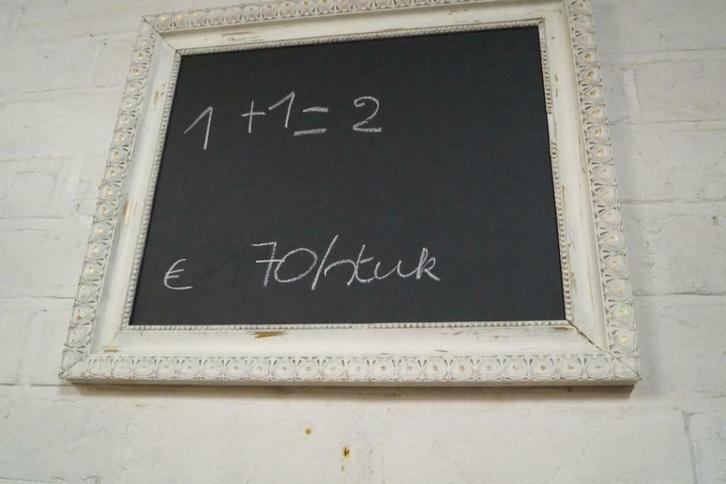 tableau brocante antique de 62cm par 51cm, Antiquités & Art, Curiosités & Brocante, Enlèvement ou Envoi