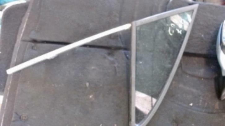 deflecteur droit   peugeot  407 droit, Autos : Pièces & Accessoires, Vitres & Accessoires, Peugeot, Enlèvement ou Envoi