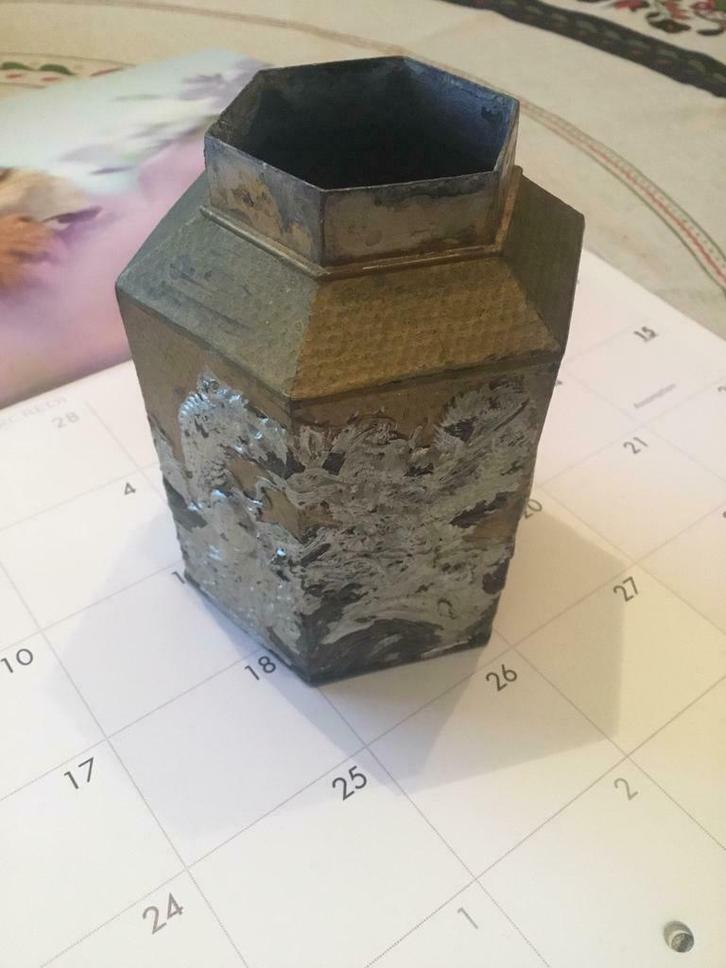 Bibelot ´d inspiration´ orientale en metal et un pot tabac ?, Jardin & Terrasse, Pièces d'eau & Fontaines, Utilisé, Autres types