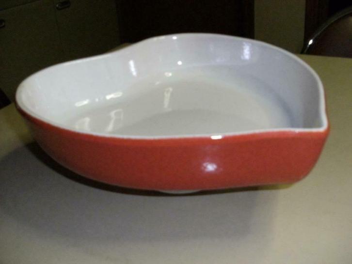 VUURVASTE SCHAAL HARTVORM, Huis en Inrichting, Keuken | Keukenbenodigdheden, Zo goed als nieuw, Ophalen of Verzenden