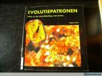 Evolutiepatronen dna en de ontwikkeling van leven, Boeken, Ophalen of Verzenden, Gelezen