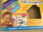 ELECTRO QUIZ met sprekende  telefoon  met 450 vragen.., Ophalen of Verzenden