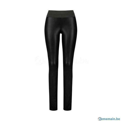 leggings simili cuir, Vêtements | Femmes, Leggings, Collants & Bodies, Porté, Enlèvement ou Envoi