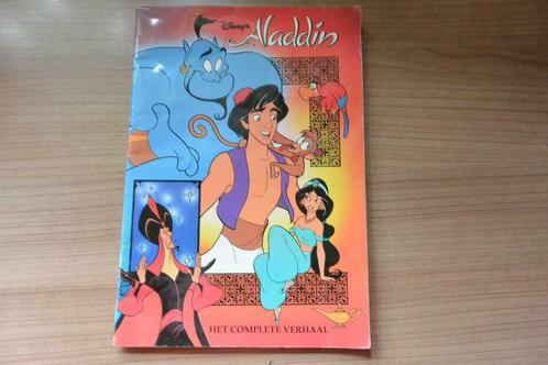 Aladdin, Walt Disney: Leesboek en stripverhalen., Boeken, Sprookjes en Fabels, Zo goed als nieuw, Ophalen of Verzenden