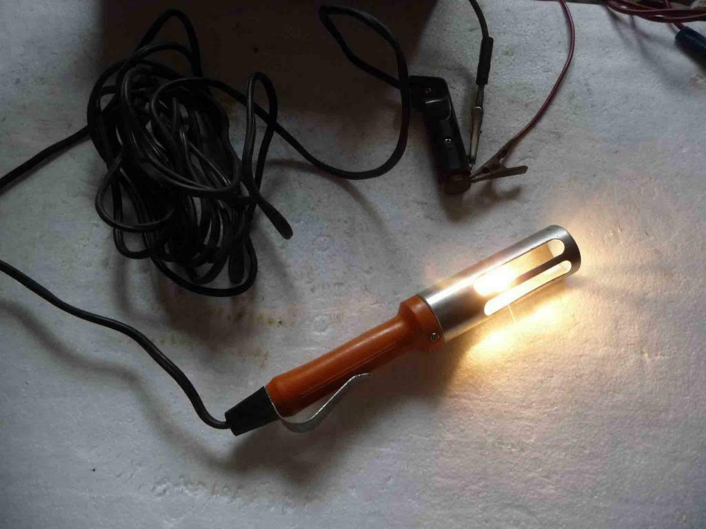 mini balladeuse 12V sur allume cigare, Ophalen of Verzenden, Gebruikt, Ferrari