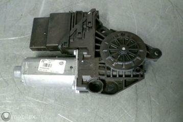Raammotor LA 5K0959703D Volkswagen Golf VI ('08-'13) beschikbaar voor biedingen