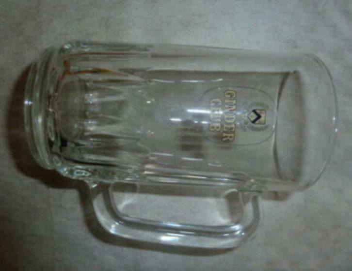 #I bier glas / pul GINDER CLUB Brouwerij Martinas - Merchtem, Verzamelen, Glas en Drinkglazen, Nieuw, Bierglas, Ophalen of Verzenden