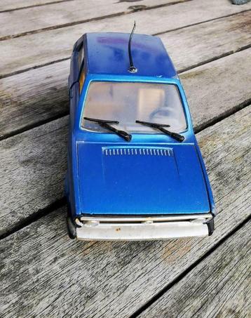 VW POLO S25 polissil 1/24 années 1970, Enlèvement ou Envoi, Utilisé, Voiture, Autres marques